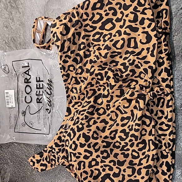 NWT Coral Reef Swim Traveler Top (3XL) - Picture 4 of 5